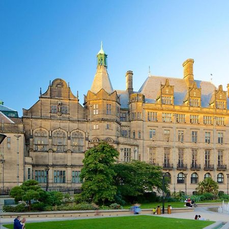 Sheffield City Centre , Free Wifi & Parking - Private Room - Shared House Ngoại thất bức ảnh