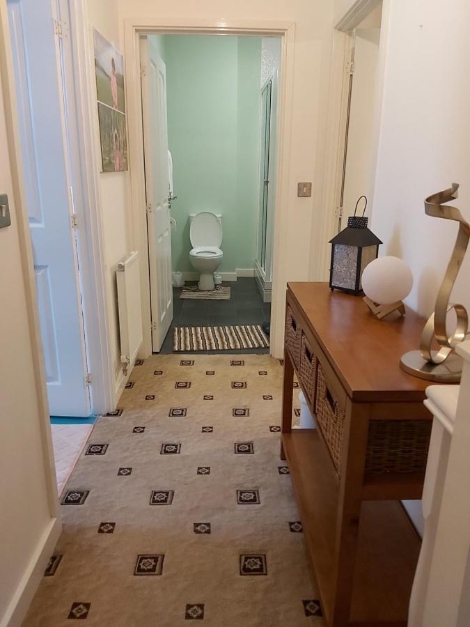 Sheffield City Centre , Free Wifi & Parking - Private Room - Shared House Ngoại thất bức ảnh