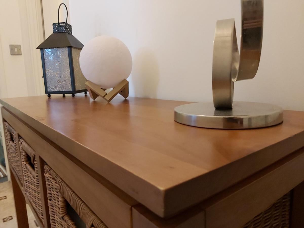 Sheffield City Centre , Free Wifi & Parking - Private Room - Shared House Ngoại thất bức ảnh