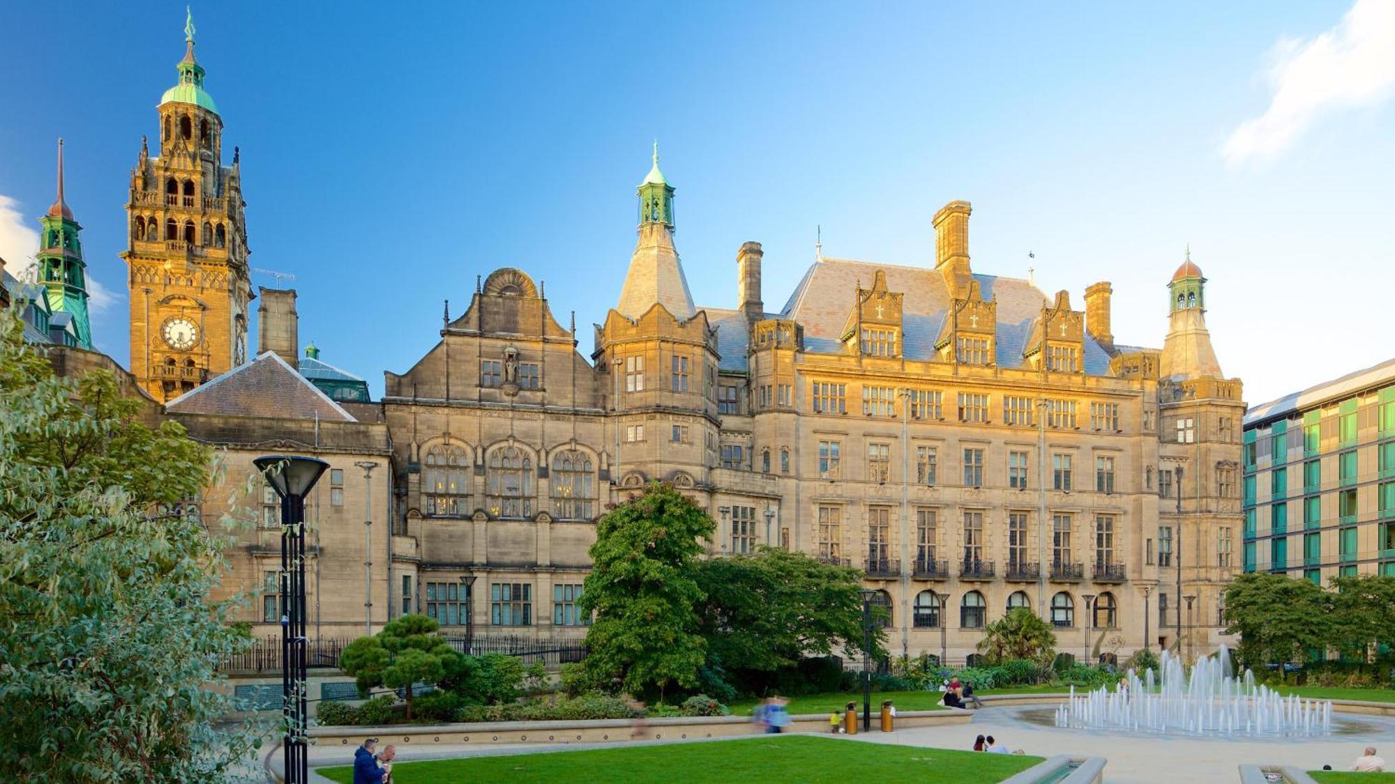 Sheffield City Centre , Free Wifi & Parking - Private Room - Shared House Ngoại thất bức ảnh